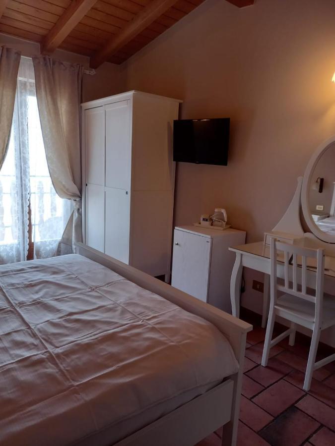 Agriturismo La Zangola Tremosine Bagian luar foto