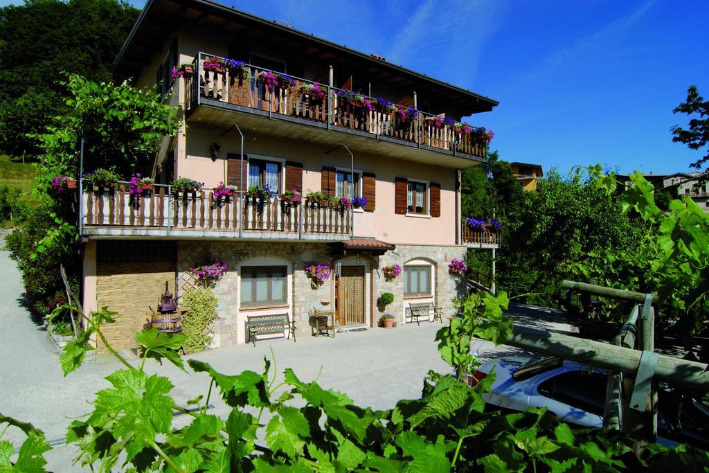 Agriturismo La Zangola Tremosine Bagian luar foto